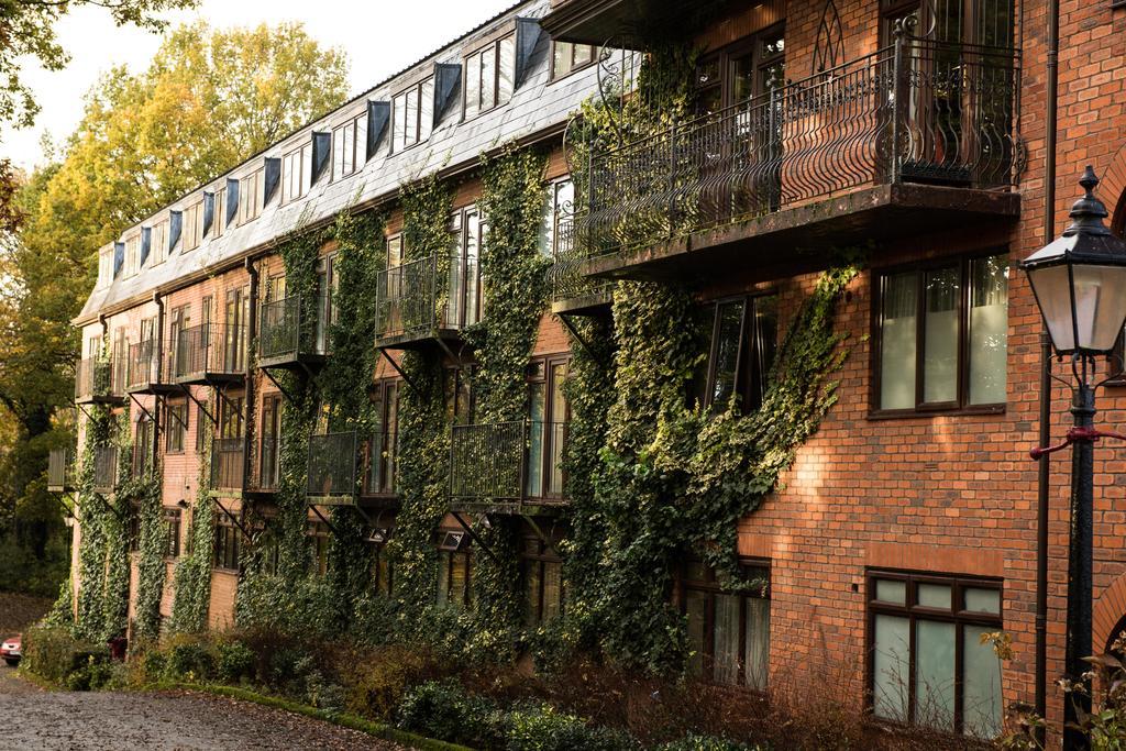 Bredbury Hall Hotel Стокпорт Экстерьер фото